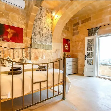 Gharilma V Vila Santa Luċija